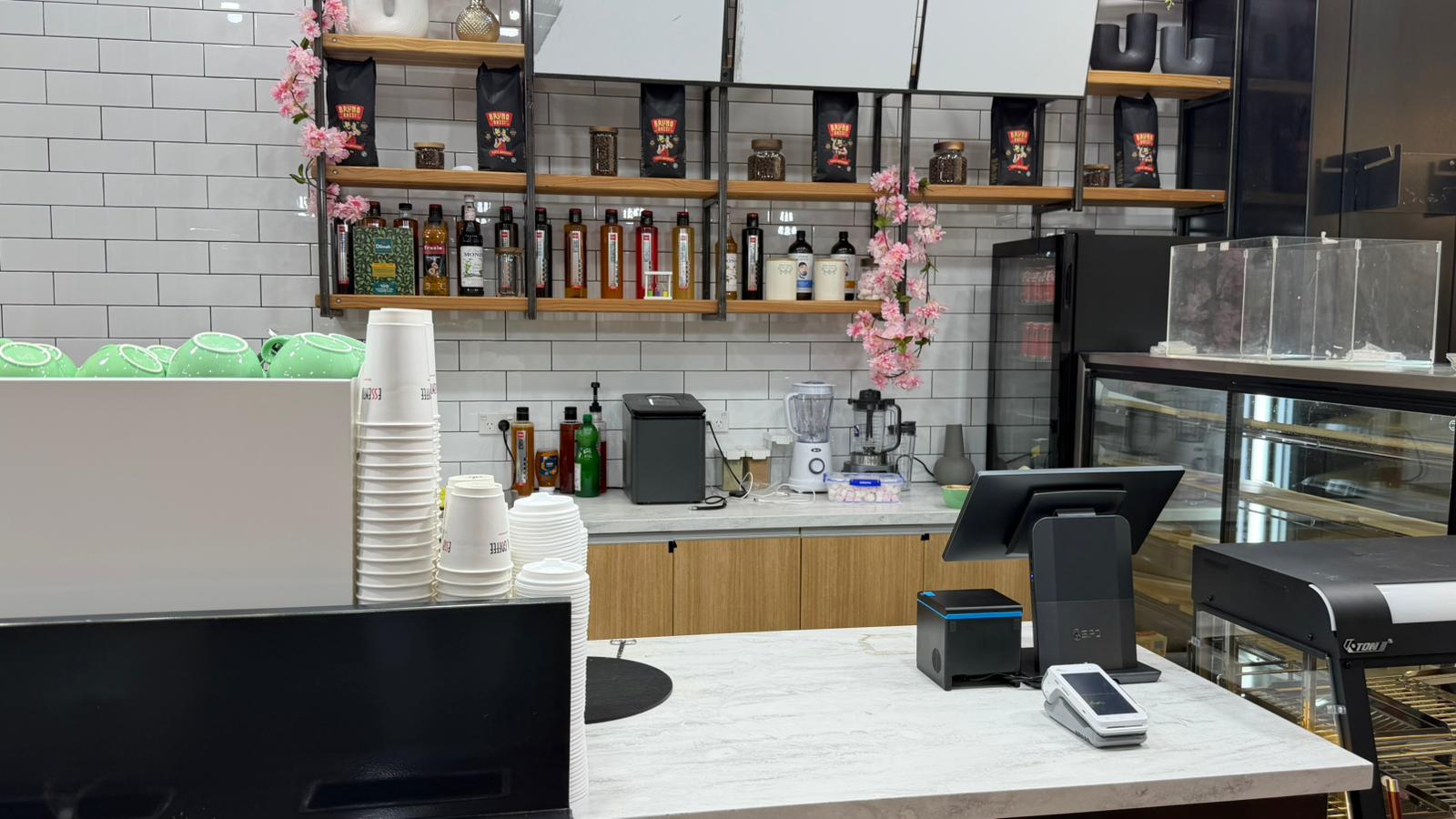 Coffee Hub Counter